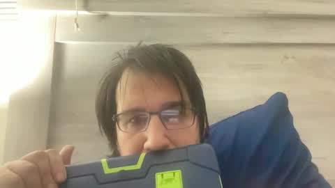 seansweetheart online show from February 12, 4:07 am