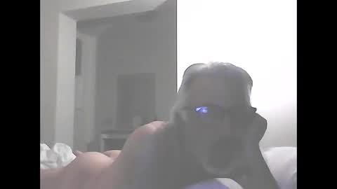 Snapshot of seantheflyer chatting on September 10, 9:15 pm seantheflyer online show from September 10, 9:15 pm