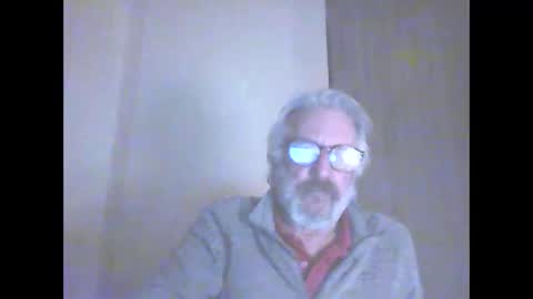 Snapshot of seantheflyer chatting on September 16, 8:32 pm seantheflyer online show from September 16, 8:32 pm