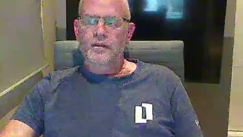 Snapshot of seargents chatting on November 10, 12:59 pm seargents online show from November 10, 12:59 pm