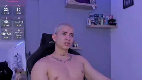 Snapshot of sebas__23 chatting on January 24, 1:36 pm Sebastin online show from January 24, 1:36 pm