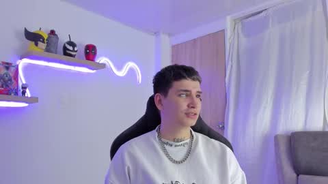 Sebastin online show from February 5, 1:21 am