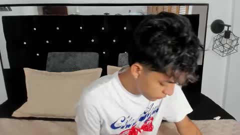 Sebastian Alvarez online show from October 21, 2:07 pm