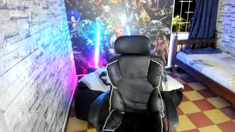 Snapshot of sebas_jusa chatting on May 12, 1:14 am sebas jusa online show from May 12, 1:14 am