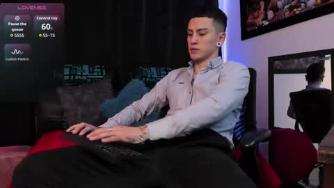 Sebastian online show from February 23, 9:34 pm