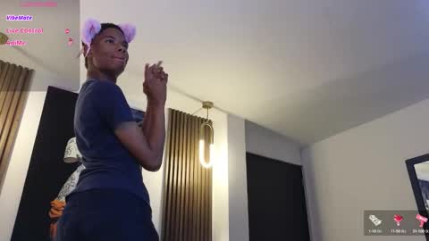 Snapshot of sebas_paul7 chatting on September 24, 11:19 pm SebastianPaul online show from September 24, 11:19 pm