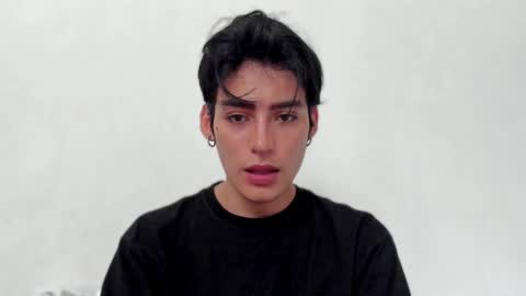 sebastian online show from December 4, 2:15 pm