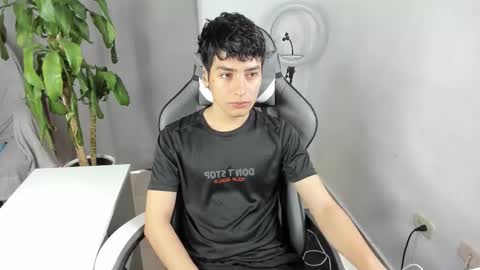 sebastian online show from March 9, 3:49 pm