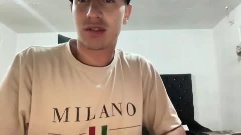 sebasjr112512 online show from January 8, 4:04 am