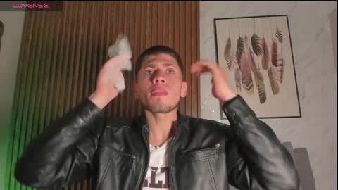 Snapshot of sebastianmaximoff chatting on September 28, 1:38 pm  Sebastian  online show from September 28, 1:38 pm