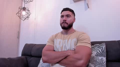 Instagram jeanpaulfit  online show from January 24, 7:28 pm