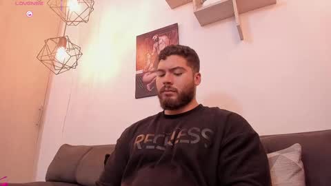 Instagram jeanpaulfit  online show from September 15, 11:05 pm