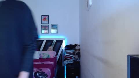 Sebas online show from February 19, 1:01 am