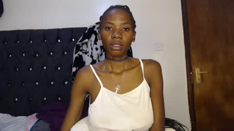 sebatrishaa online show from November 20, 9:31 am