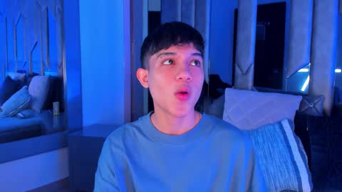 Sebastian online show from September 8, 9:14 pm