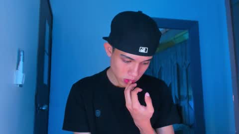 Sebastian online show from January 17, 8:45 pm