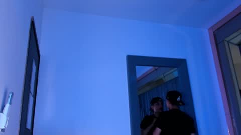 Sebastian online show from February 15, 8:16 pm