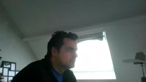 Snapshot of sebix9206 chatting on January 18, 3:27 pm sebix9206 online show from January 18, 3:27 pm