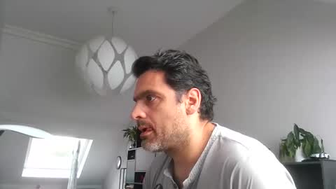 Snapshot of sebix9206 chatting on June 11, 12:36 pm sebix9206 online show from June 11, 12:36 pm