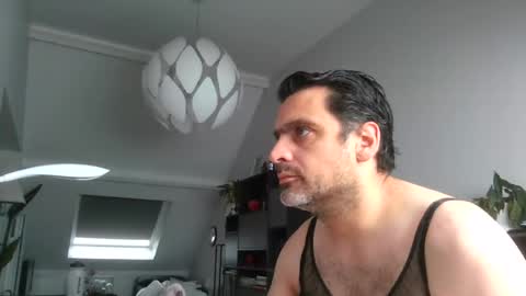 Snapshot of sebix9206 chatting on June 12, 7:40 am sebix9206 online show from June 12, 7:40 am