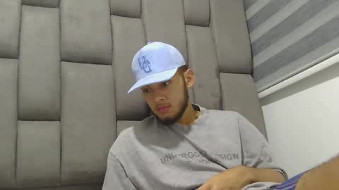 ryan miller online show from December 6, 4:58 am