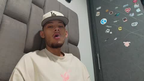 ryan miller online show from January 8, 6:52 am