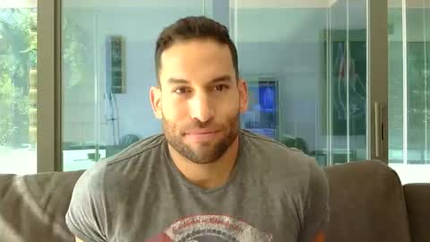 Sebastian Royce online show from May 29, 3:21 pm