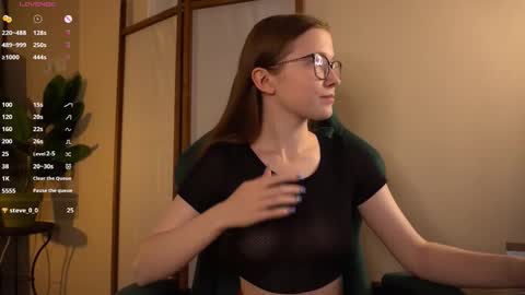 Brenda online show from October 20, 4:18 pm