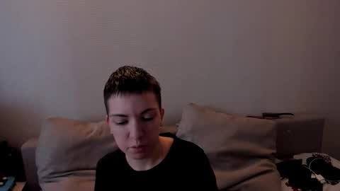 Snapshot of secret_dreams_ chatting on September 14, 8:24 am Amanda and  pair in a real life we love each other but can play with you online show from September 14, 8:24 am