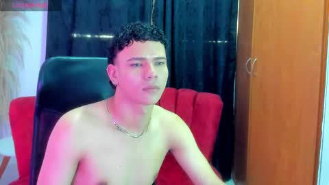 JUSTIN online show from November 27, 3:36 pm