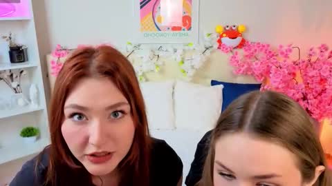 secret_materialz online show from November 21, 9:30 am