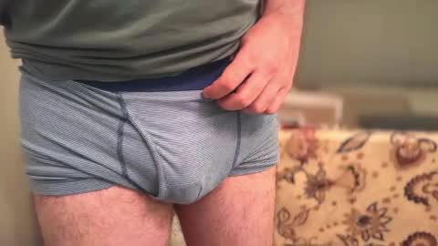 secret_neighbor_ online show from April 4, 12:31 am