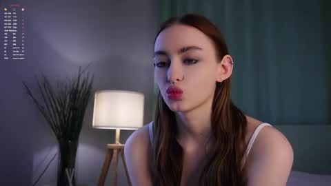 Snapshot of secrethustle chatting on February 8, 1:58 pm Lily online show from February 8, 1:58 pm