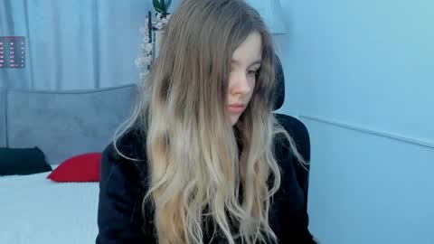 secrettier online show from March 30, 5:08 am