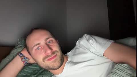 seducemepleae online show from November 19, 9:15 pm