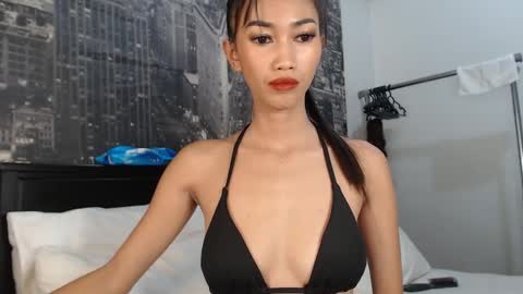 Snapshot of seduceruru chatting on October 3, 6:10 am PrincessRuru online show from October 3, 6:10 am