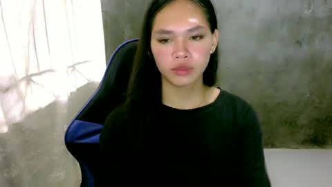 seducive_allea online show from April 10, 4:28 am