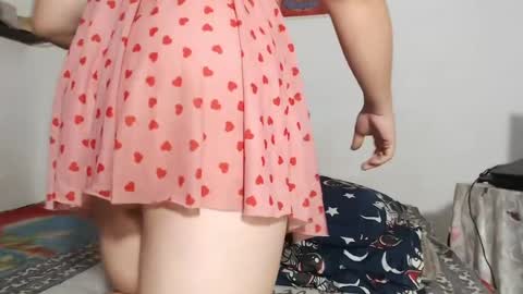 Snapshot of seduction_84x chatting on June 28, 2:28 am Deborah and Damin online show from June 28, 2:28 am