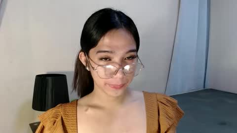 Snapshot of seductive_abia chatting on May 23, 12:16 am JUST CALL ME ABIA online show from May 23, 12:16 am