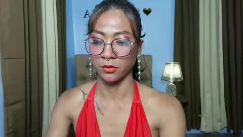 seductive_astrid online show from May 3, 1:44 am