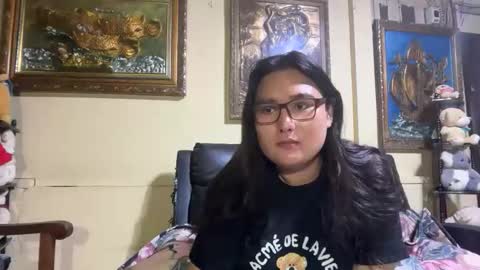 Snapshot of seductive_housewife chatting on February 19, 3:19 pm seductive_housewife online show from February 19, 3:19 pm