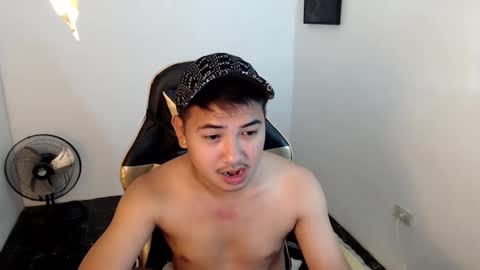 Snapshot of seductive_jays chatting on February 3, 5:51 am Jay online show from February 3, 5:51 am