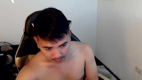 Snapshot of seductive_jays chatting on February 20, 2:29 am Jay online show from February 20, 2:29 am