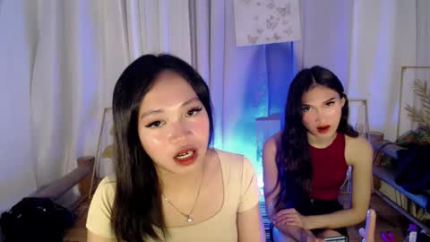 Snapshot of seductive_kimxxx chatting on February 23, 4:26 pm your miss universe kim online show from February 23, 4:26 pm