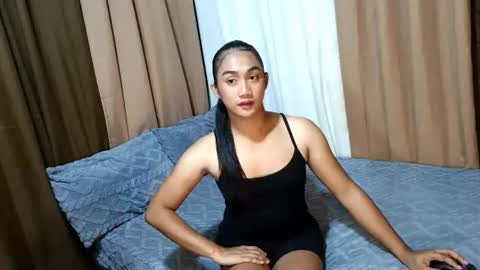 Snapshot of seductive_lexii chatting on June 22, 5:32 pm seductive_lexii online show from June 22, 5:32 pm