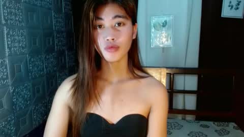 Snapshot of seductive_monicaxxx chatting on September 11, 5:07 am NIK online show from September 11, 5:07 am