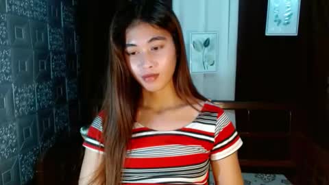 Snapshot of seductive_monicaxxx chatting on October 5, 2:15 pm NIK online show from October 5, 2:15 pm