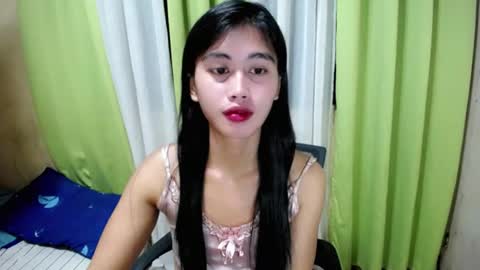 Snapshot of seductive_monicaxxx chatting on June 24, 8:30 pm NIK online show from June 24, 8:30 pm