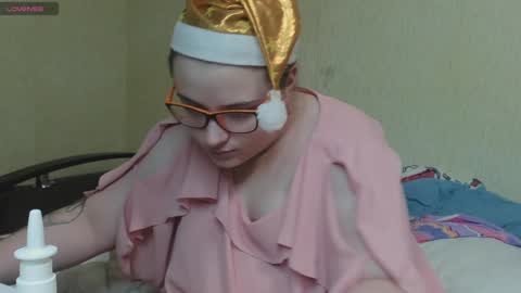 Snapshot of seductive_she_wolf chatting on December 26, 10:41 pm seductive_she_wolf online show from December 26, 10:41 pm