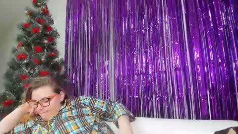 Snapshot of seductive_she_wolf chatting on January 11, 7:49 pm seductive_she_wolf online show from January 11, 7:49 pm